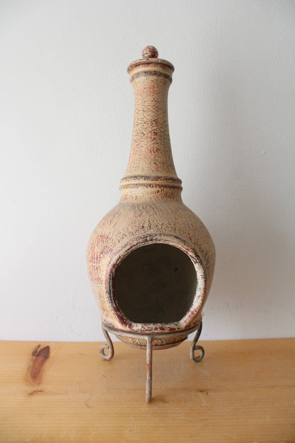 Garden Clay Chiminea & Stand