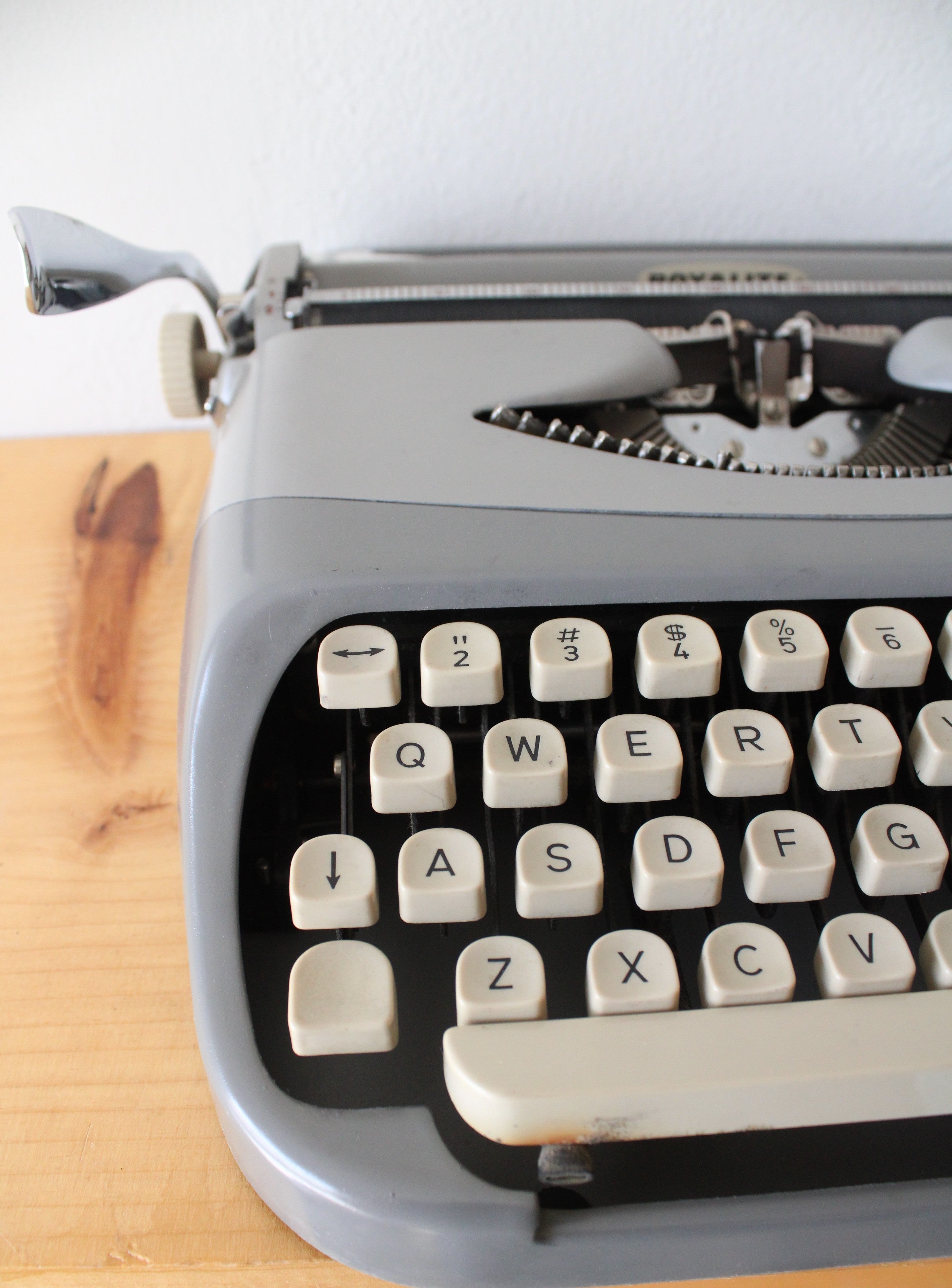 Vintage Royalite Royal Typewriter