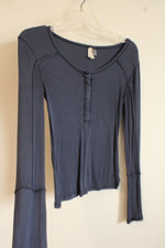 We The Free People Blue Henley Shirt | XS