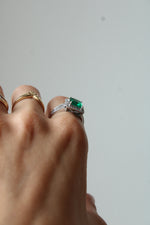 10K White Gold Emerald Square Cut Rings | Size 6.5