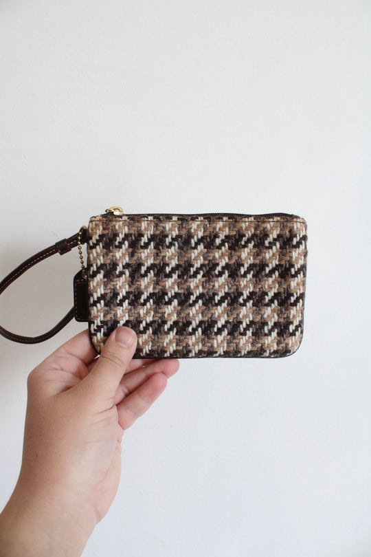 Coach Brown Tweed Houndstooth Wool Wristlet