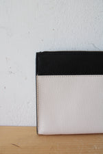 NEW Kate Spade Black & White Houndstooth Fetch Dachshund Wristlet Clutch