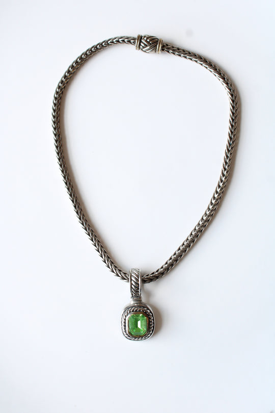 Green Emerald Pendant Magnetic Clasp Necklace