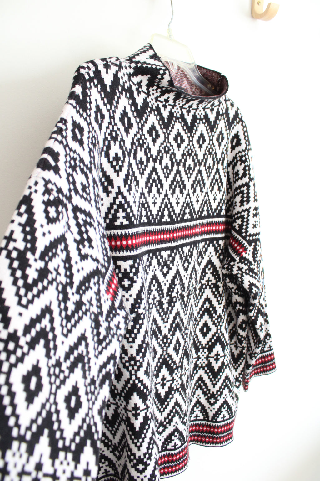 Tahari Black White & Red Icelandic Mock Neck Sweater | 1X