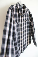 Japna Black White & Red Plaid Flannel | M