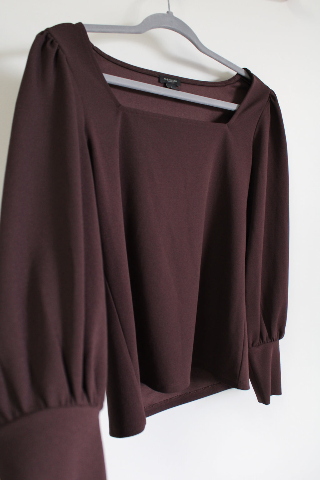 Ann Taylor Burgundy Puff Sleeve Square Neck Top | S