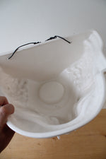 Vintage Fritz & Floyd White Ceramic Elephant Wall Hanging Planter
