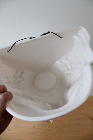 Vintage Fritz & Floyd White Ceramic Elephant Wall Hanging Planter