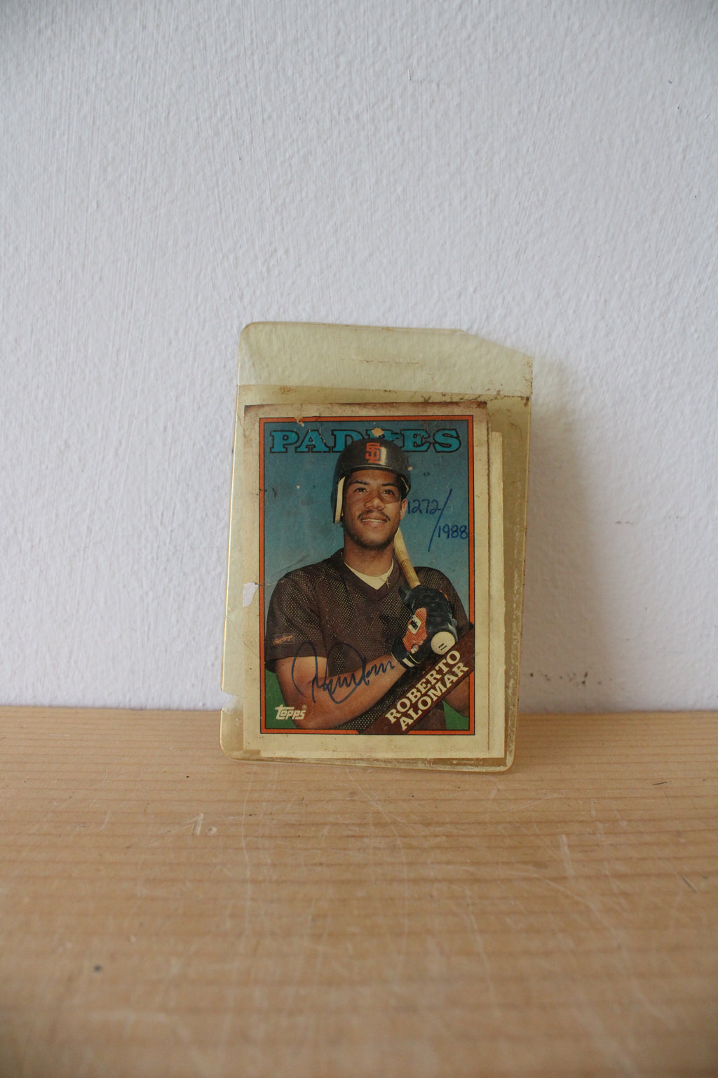 Vintage Topps 1988 MLB Padres Roberto Alomar Autographed Card