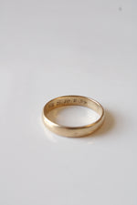 14K Yellow Gold Vintage Wedding Band | Size 12