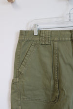 NEW White Sierra Green Cargo Chugger Shorts | L
