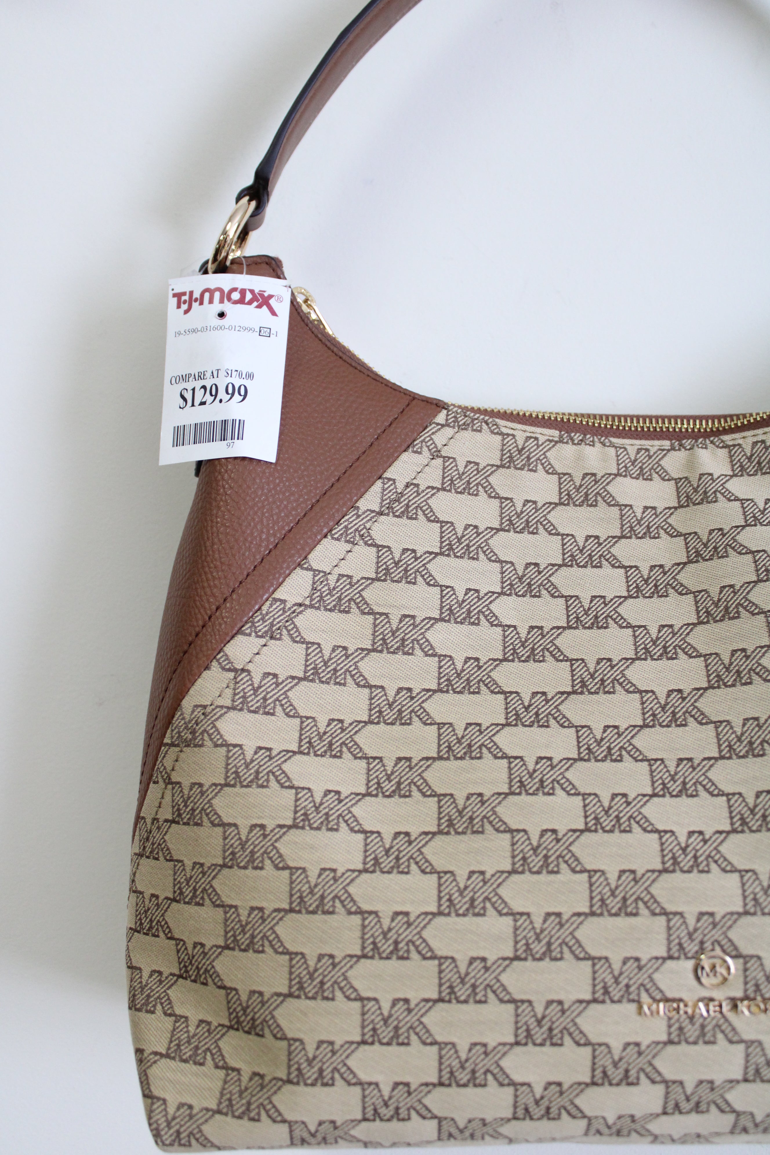 Michael kors hot sale aria purse
