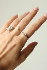 14K White Gold Alexandrite Oval Ring | Size 7