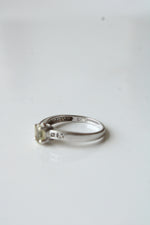 14K White Gold Alexandrite Oval Ring | Size 7