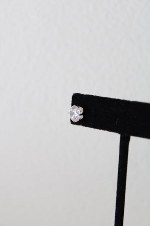 585 White Gold Stud Clear Stone Earrings