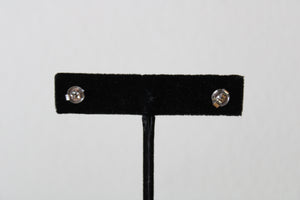 585 White Gold Stud Clear Stone Earrings