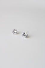 585 White Gold Stud Clear Stone Earrings