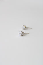 585 White Gold Stud Clear Stone Earrings