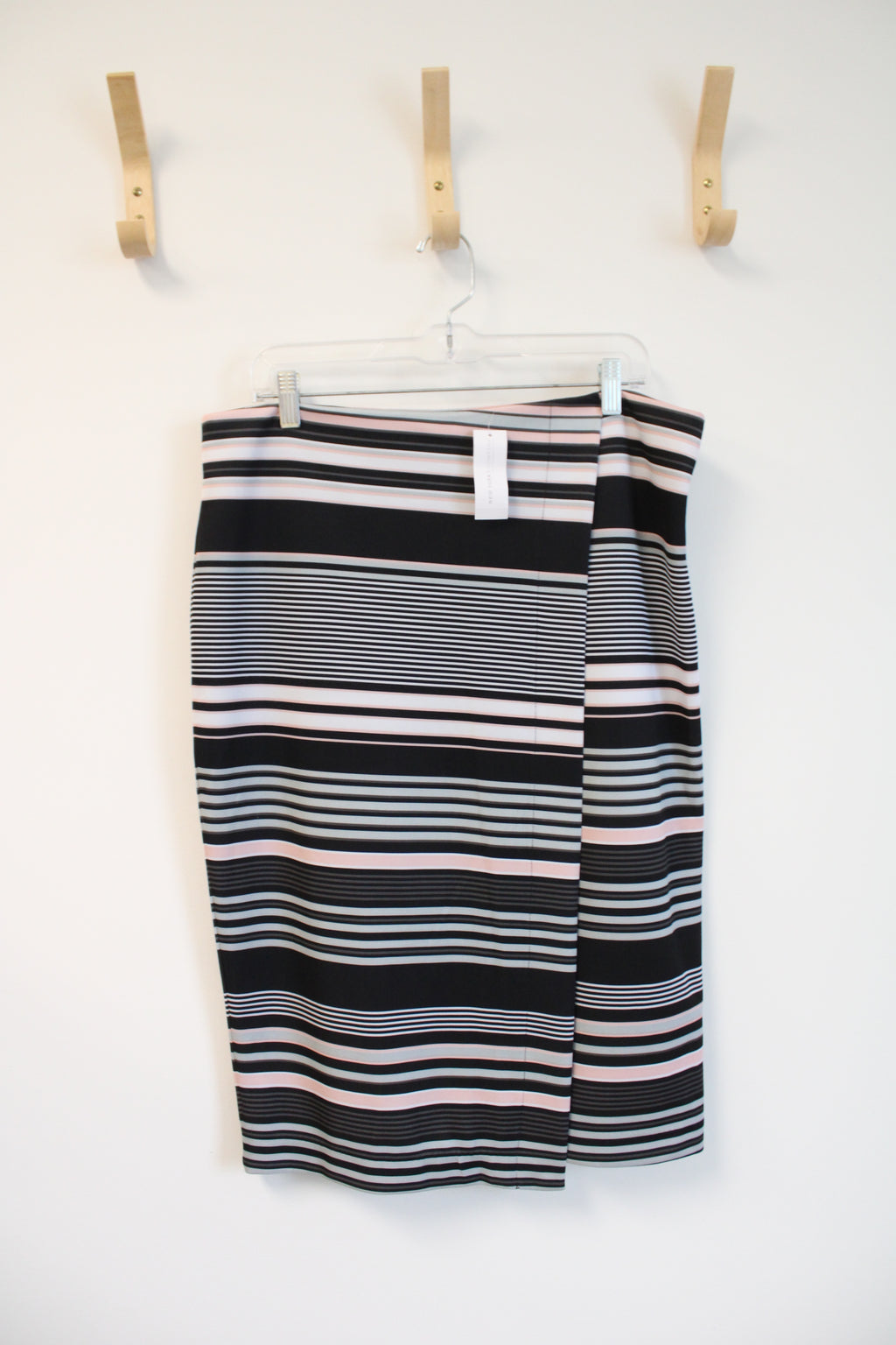 NEW New York & Company Black Pink & Gray Striped Skirt | 14