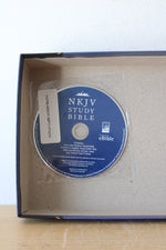 NKJV Study Bible With CD