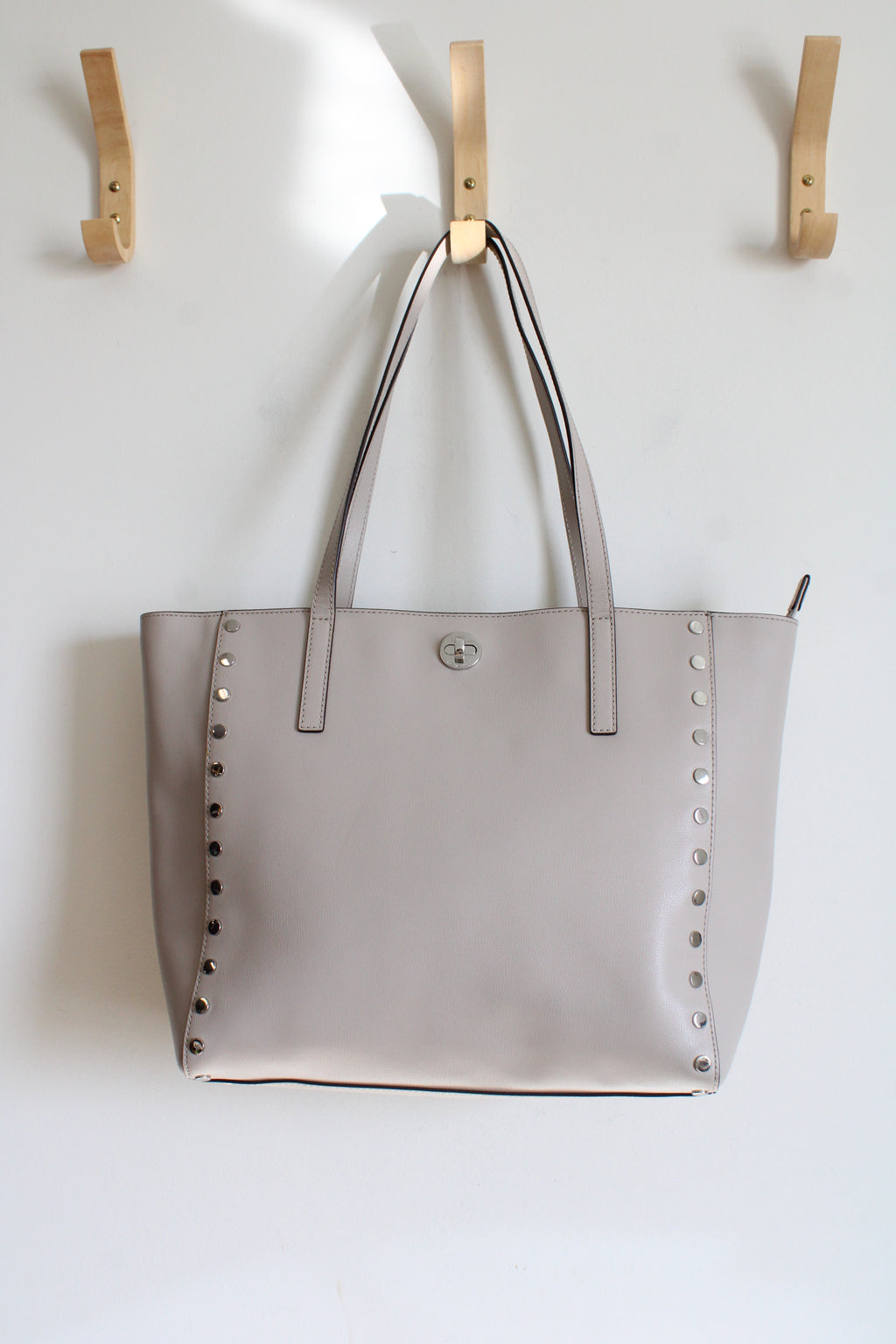 Michael Kors Rivington Stud Pearl Gray Leather Large Tote Bag