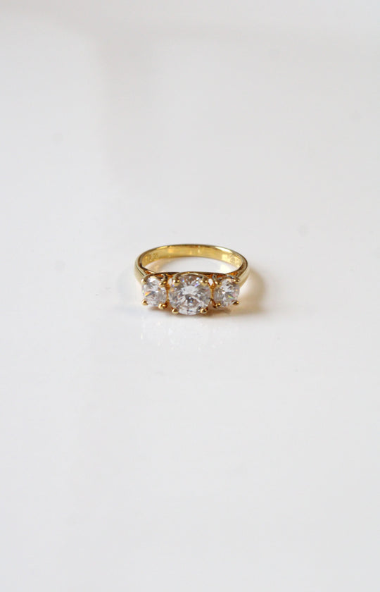 925 Gold Stone Tri-Stone CZ Ring | Size 7