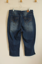 Suzanne Betrow Medium Wash Exposed Button Jean Capris | 18