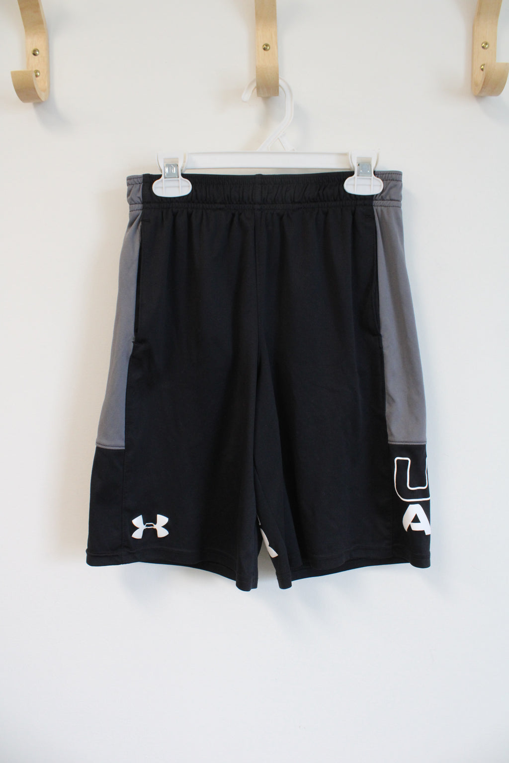 Under Armour Black Gray Shorts | Youth M (10/12)