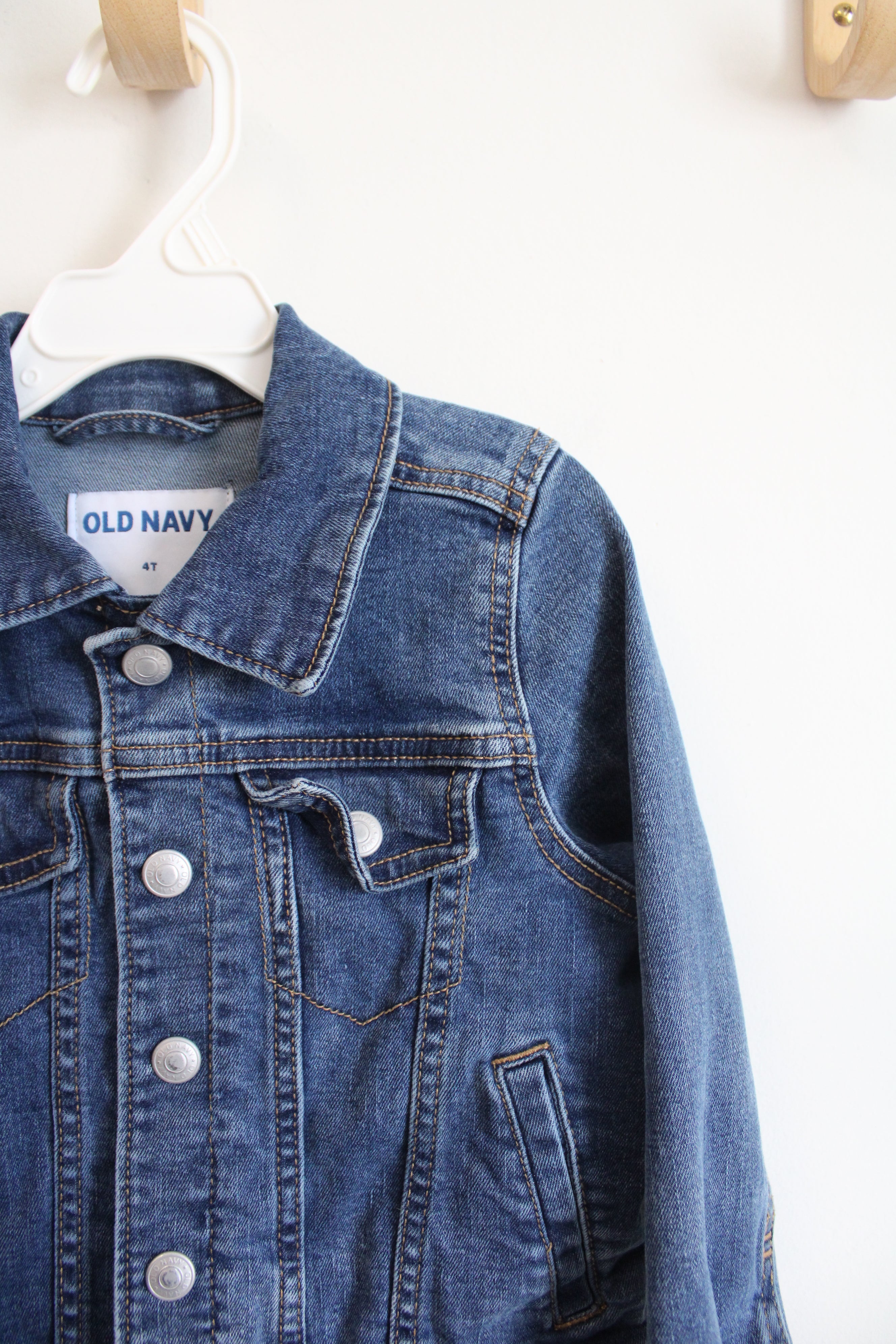 Old Navy Medium Wash Jean Jacket | 4T
