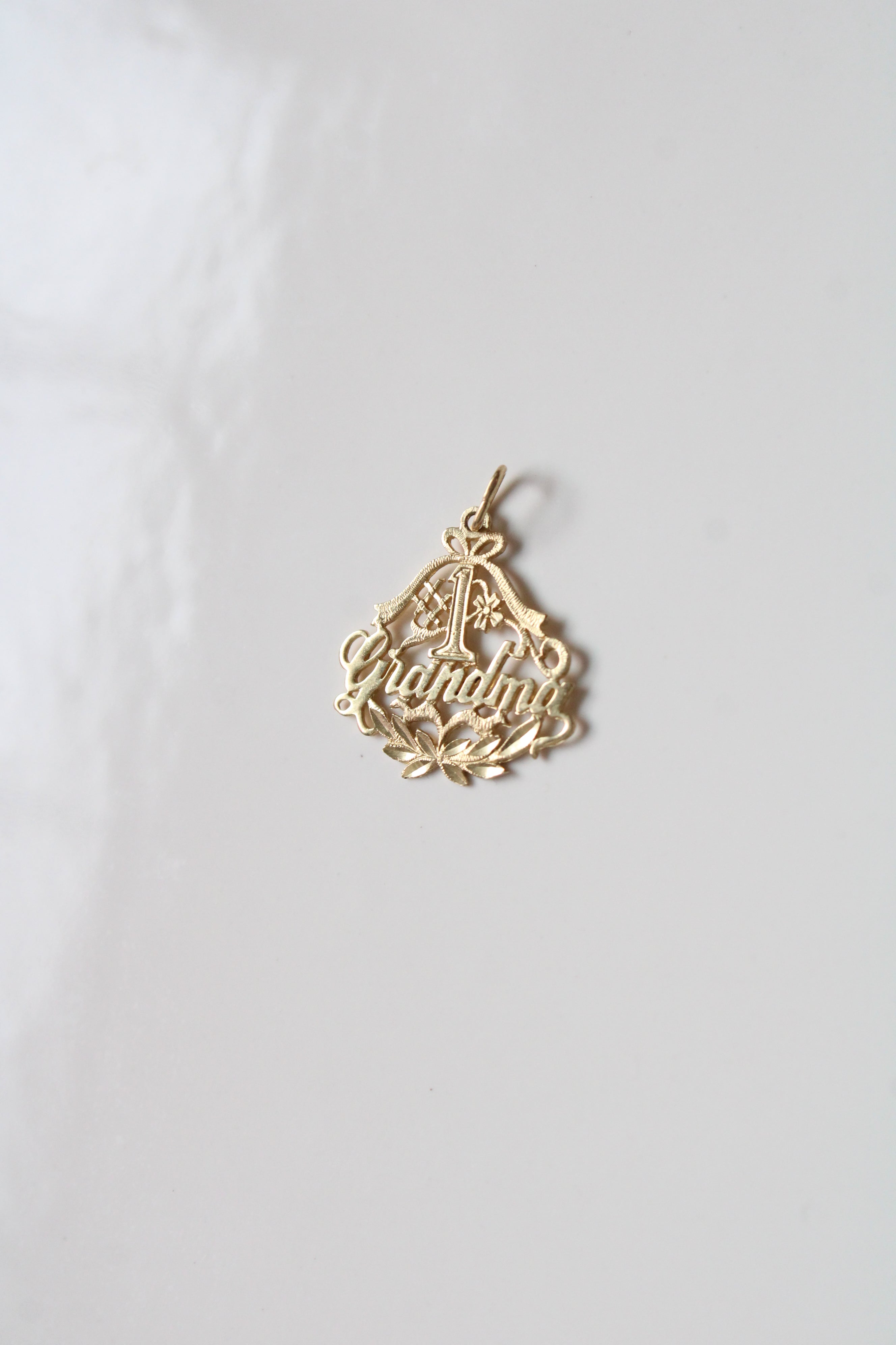 14K Yellow Gold "#1 Grandma" Necklace Pendant