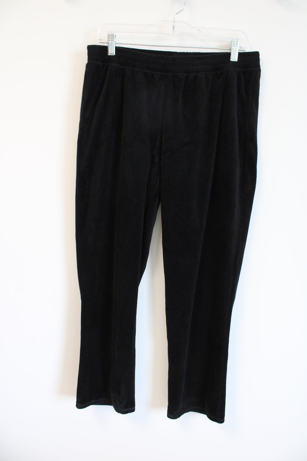 Hue Black Soft Velvet Pants | M