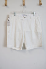 NEW Peter Millar White Shorts | 34