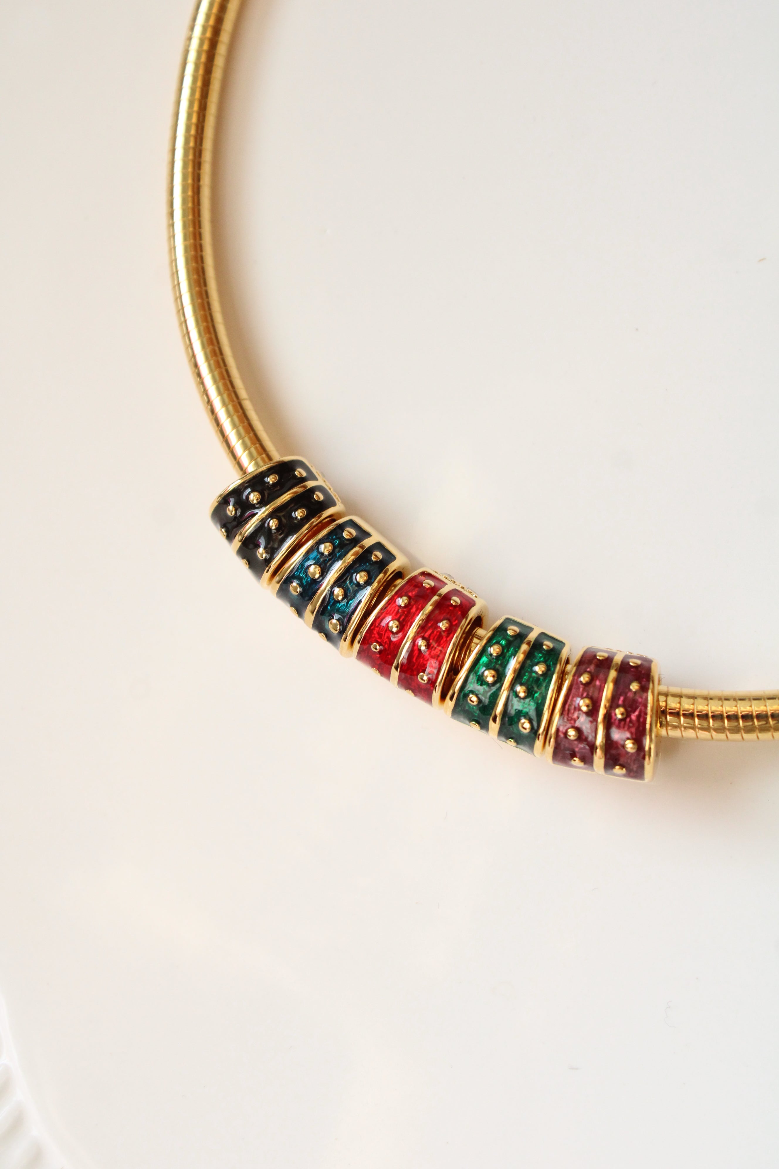 Joan Rivers Classic Collection Gold Tone Green Red Necklace