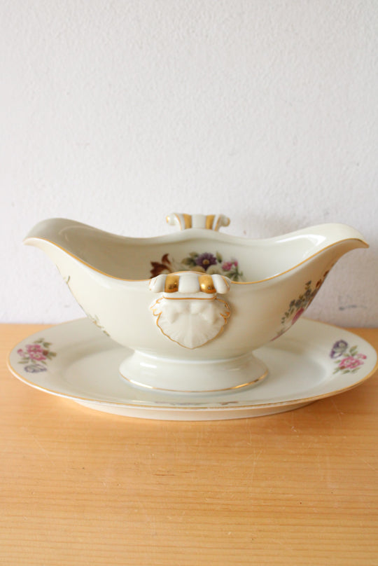 Kutschenreuther Selb Bavaria Floral & Gold Rimmed Gravy Boat & Attached Tray