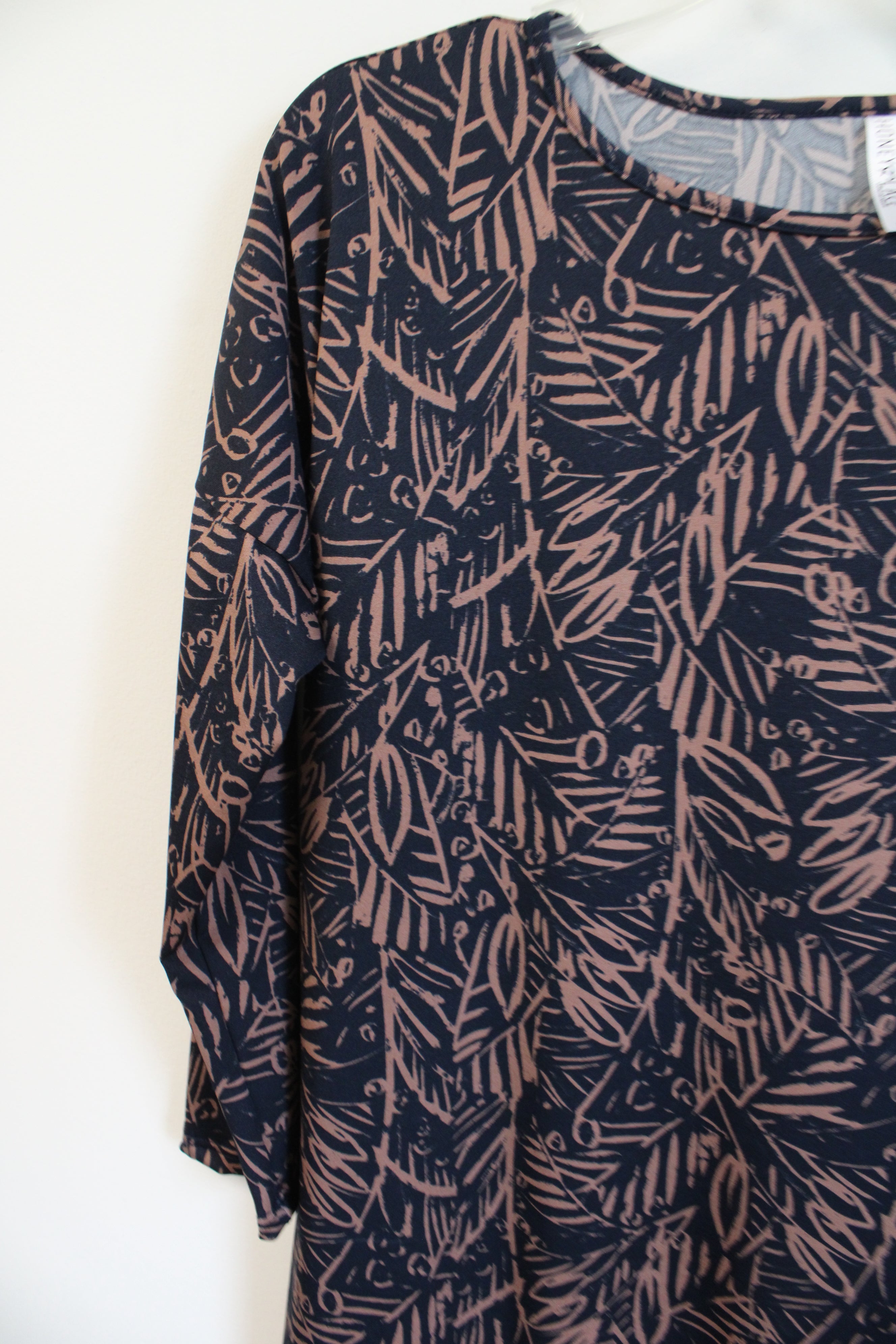 Honey & Lace Navy & Brown Leaf Print Top | L