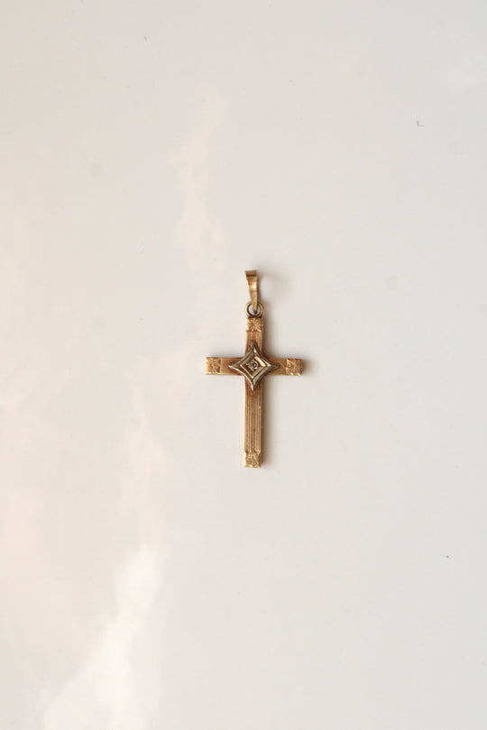 14K Yellow Gold Cross Necklace Pendant