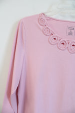Hasting & Smith Light Pink Lace Neckline Top | M