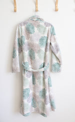 Rene Rofe Gray Green & White Plush Robe | S