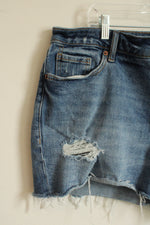 Old Navy Medium Wash Distressed Denim Shorts | 20