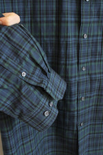 Van Heusen Dark Green and Blue Plaid Button down Shirt | XXL