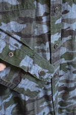 Taylor Vintage Cotton Denim Camo Button-down Shirt | M