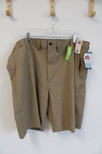 NEW Wrangler Khaki Relaxed Fit Shorts | 44