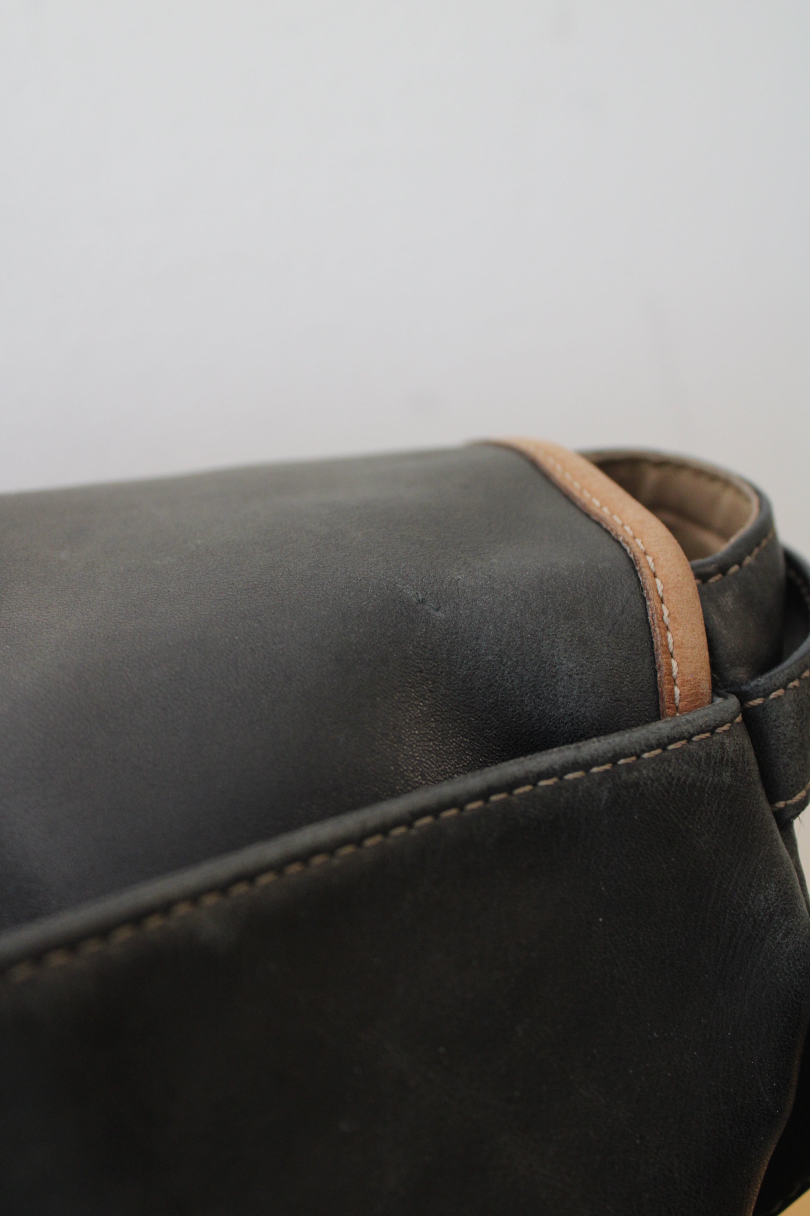 Coach Vintage Black Brown Trim Leather Messenger Bag