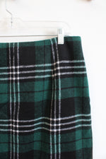 NEW (i) Green Black & White Plaid Fuzzy Mini Skirt | L