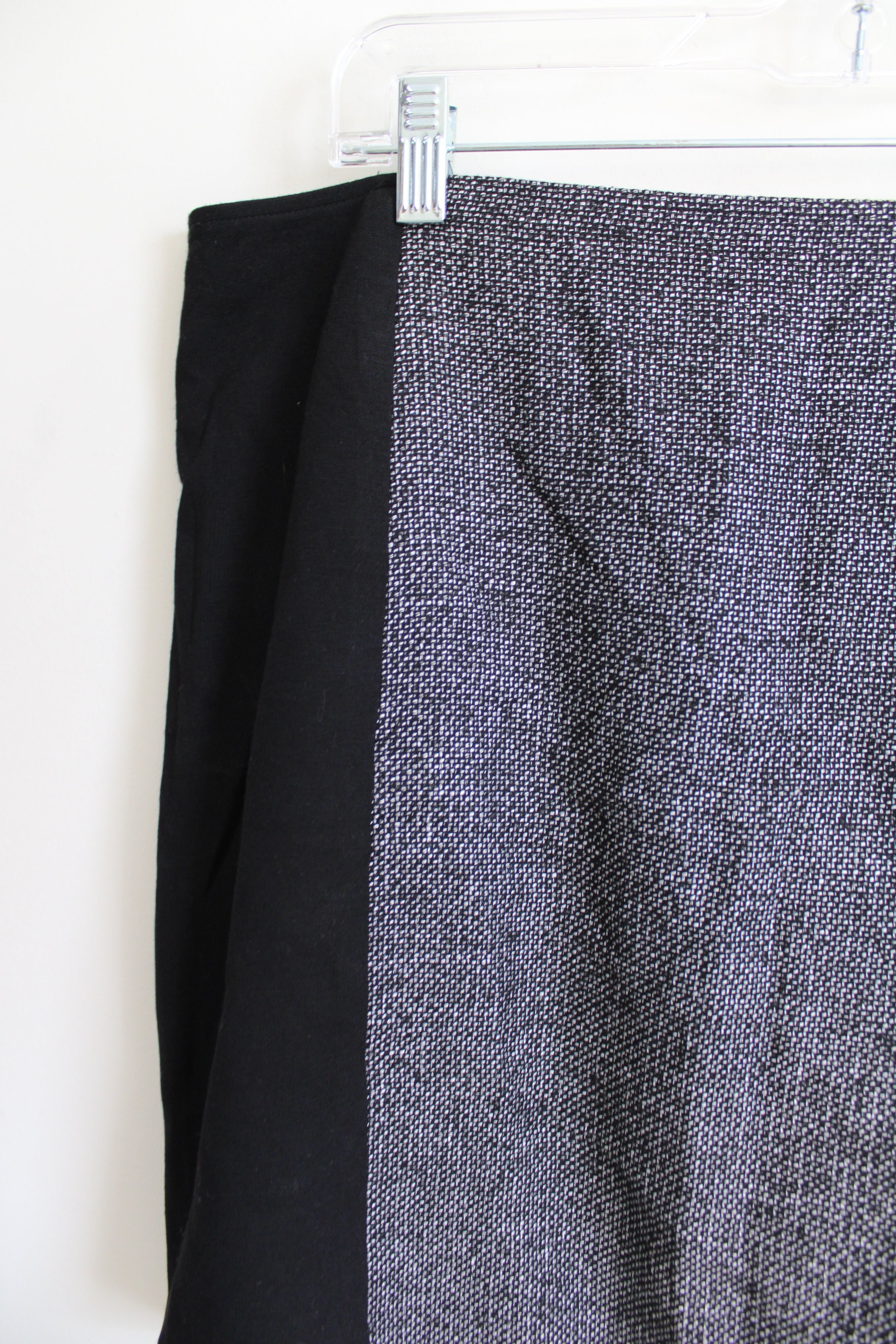 DKNYC Black Woven Panel Front Skirt | L