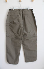 Green Zip Off Leg Hiking Pants | XL