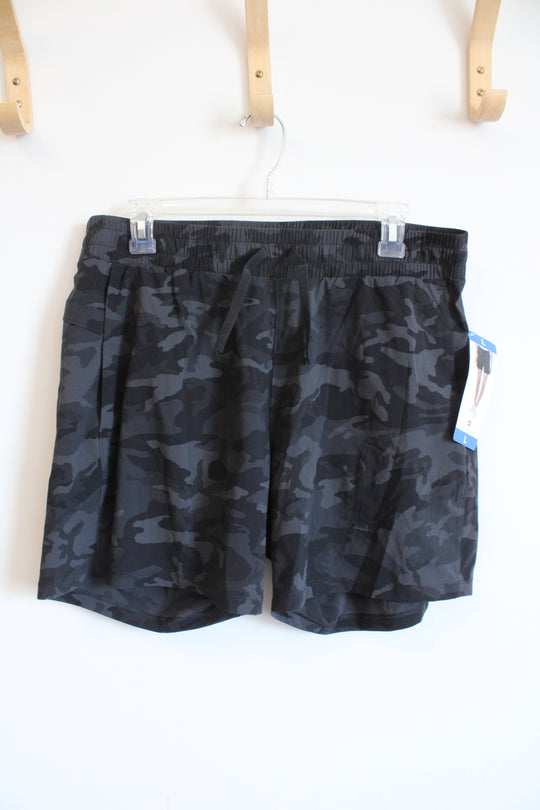 NEW Tuff Athletics Black and Gray Camo Stretch Shorts | L