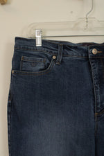 Gloria Vanderbilt Straight leg Medium wash Jeans | 16