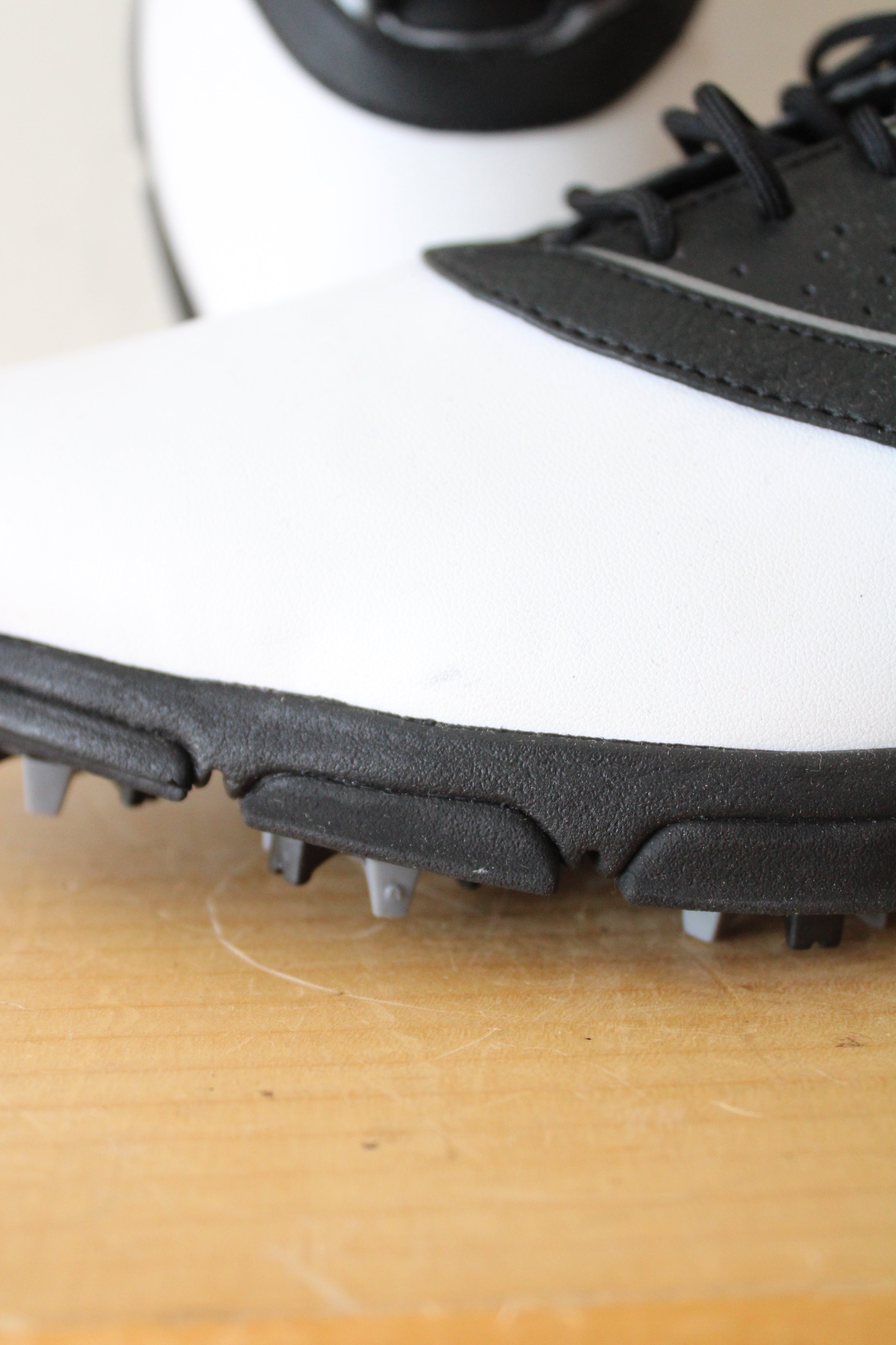 Nike Golf Heritage Black & White Golf Shoes | 8W