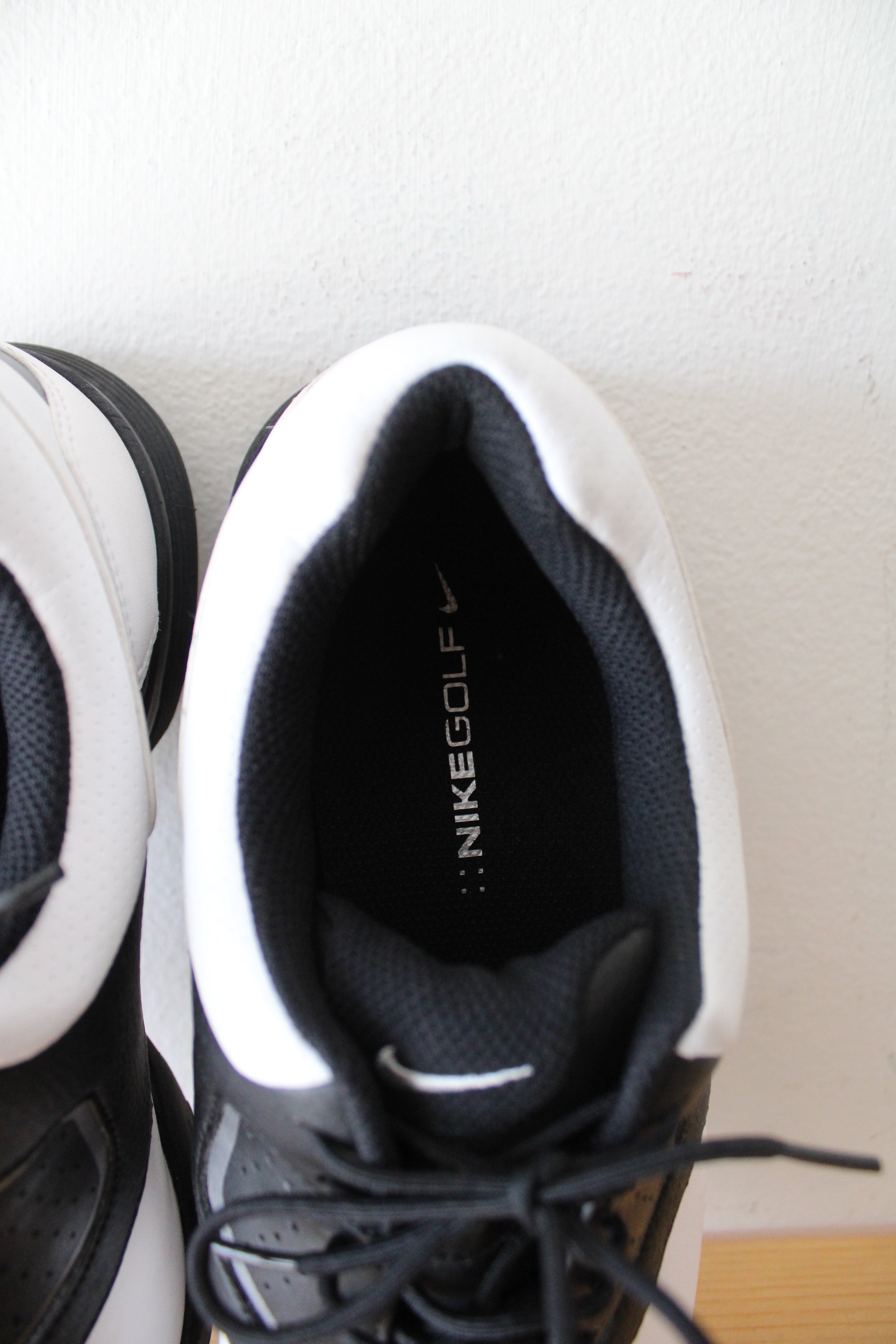 Nike Golf Heritage Black & White Golf Shoes | 8W